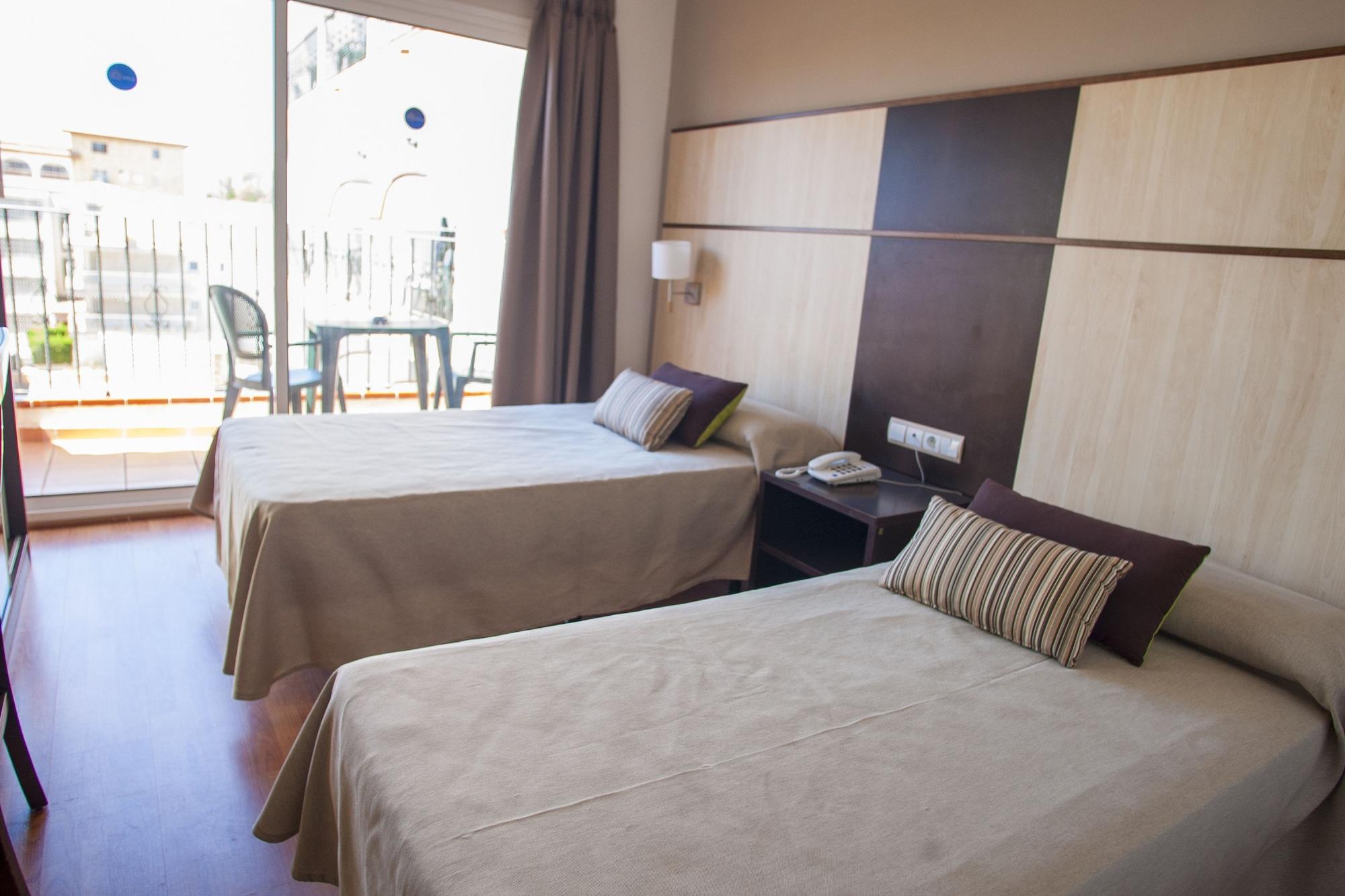 Hotel Comarruga Platja Zewnętrze zdjęcie