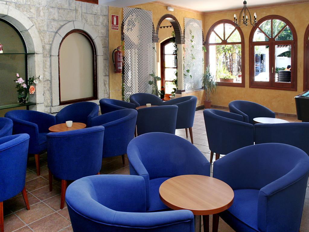Hotel Comarruga Platja Zewnętrze zdjęcie